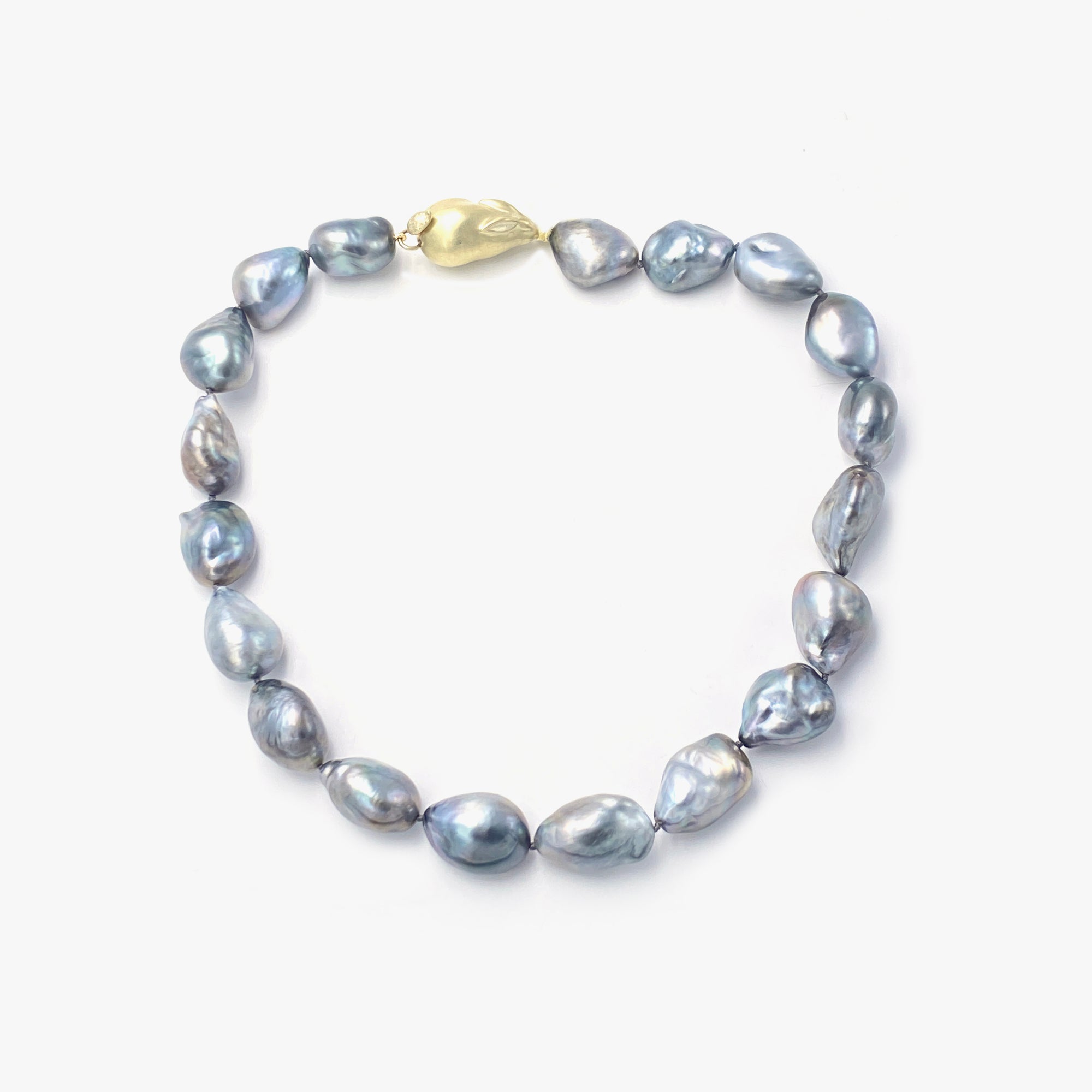 Bunny Clasp Tahitian Pearl Necklace
